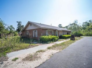 49 Collins St, Mc Rae, GA 31055
