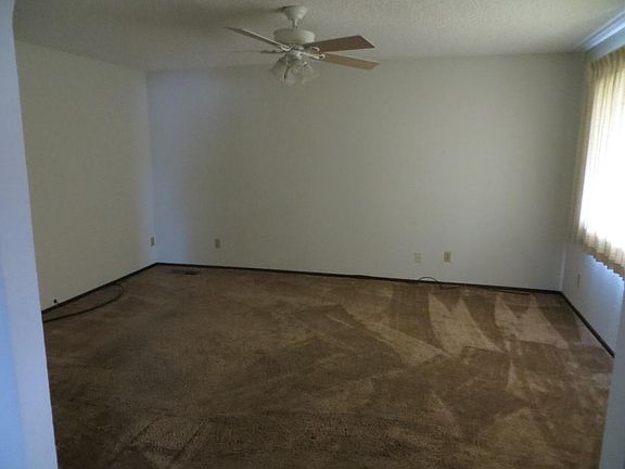 5th image of 1487 Hussman Ave #B