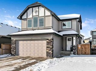 94 Cimarron Springs Cir, Okotoks, AB T1S 0M3
