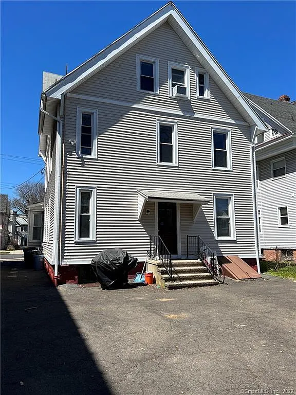 Building Photo - 751 Orange St #1
