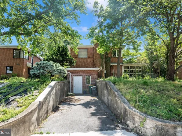 227 Philadelphia Ave, Waynesboro, PA 17268