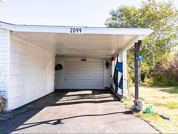 4th image of 2099 Comeaus Hill Rd