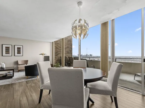 1000 Urlin Ave APT 2007, Grandview, OH 43212