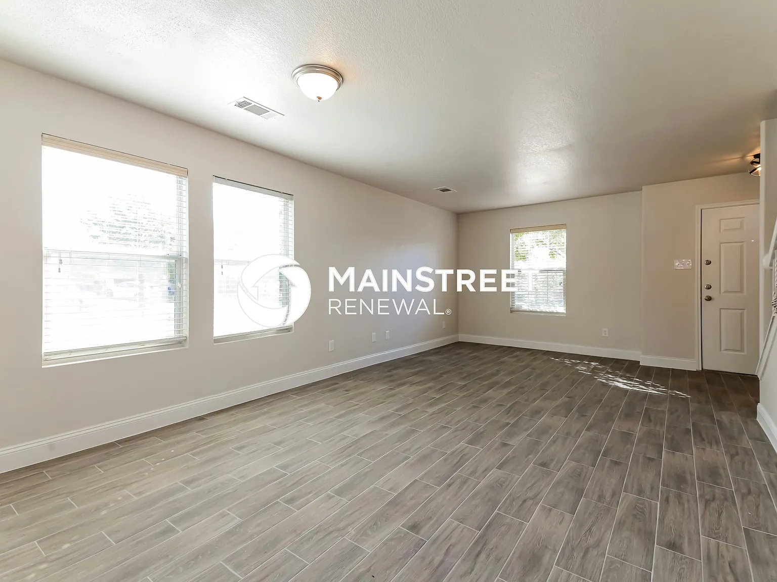 6281 Desert Holly Way — Photo 4
