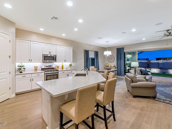 4th image of 10743 W Sierra Pinta Dr