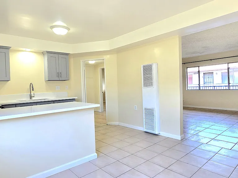 921 Edith Ave #I — Photo 5