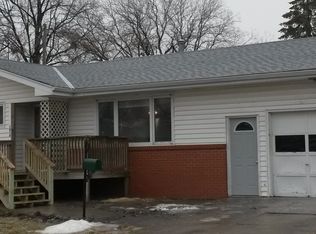1915 E Dodge St, Fremont, NE 68025