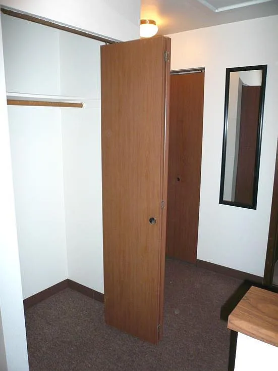 Prospect Heights - Section 8 Housing — Photo 4