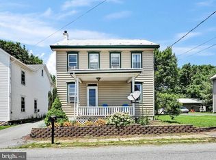 111 Church St, Narvon, PA 17555