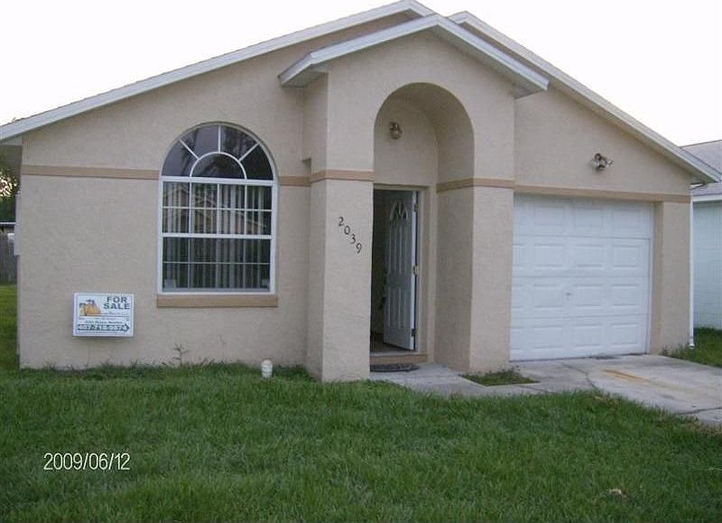 1st image of 2039 Garwood Dr