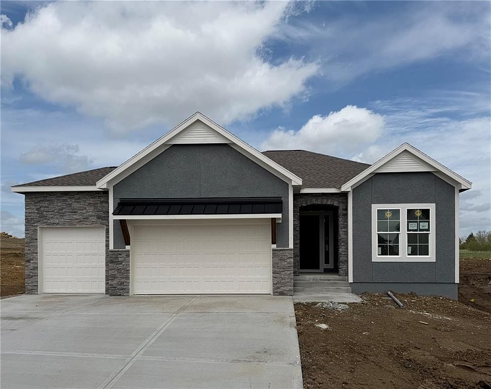 1612 SW Arbor Park Dr, Lees Summit, MO 64082 | Zillow