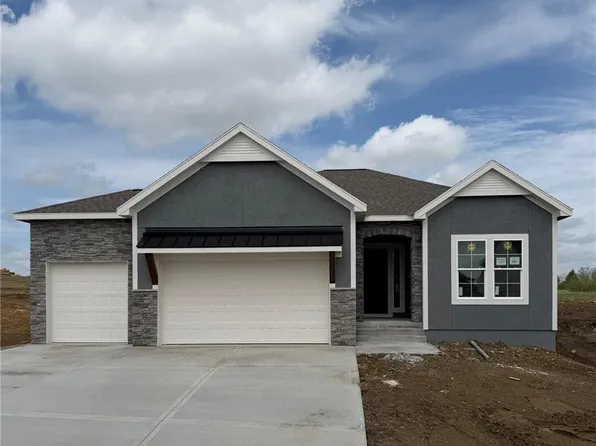 1612 SW Arbor Park Dr, Lees Summit, MO 64082