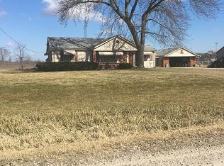 6704 Markel Rd, Cottrellville, MI 48039