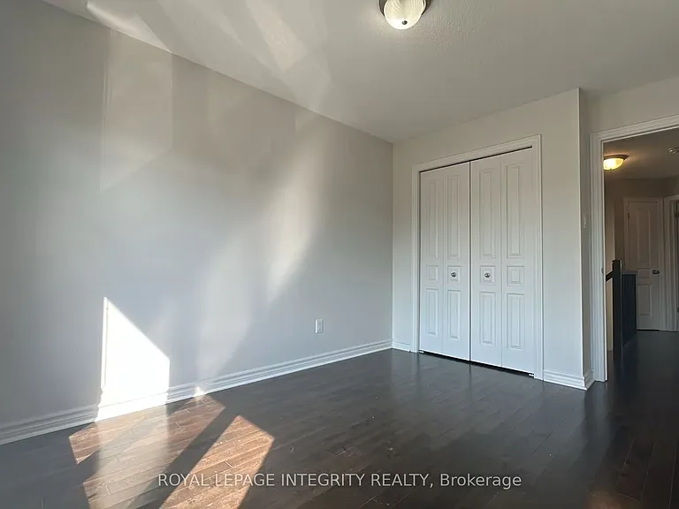 6067 N Bluff Dr — Photo 23