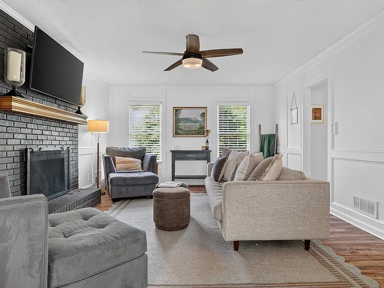 4752 Village North Ct — Photo 19