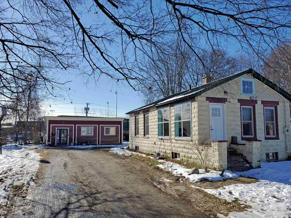 111 Marlboro Avenue, Brattleboro, VT 05301