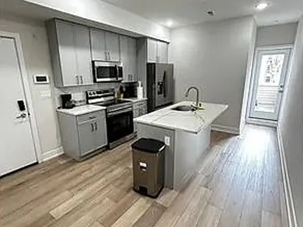 2526 N 9th St, Philadelphia, PA