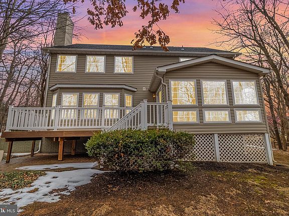 2nd image of 665 Braeburn Dr
