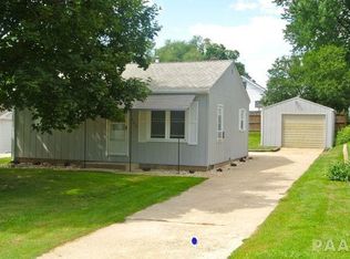 525 Dempsey St, Creve Coeur, IL 61610