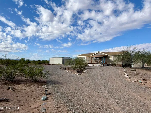 29480 Stagecoach Rd, Bouse, AZ 85325
