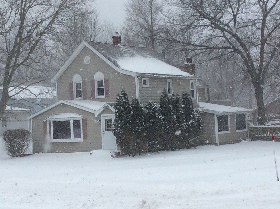 2nd image of 2105 Manitou Rd