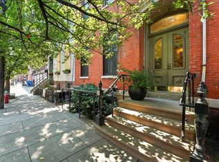 189 Christopher Columbus Dr APT 3, Jersey City, NJ