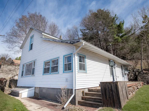 100 E Water St, Alma, WI 54610