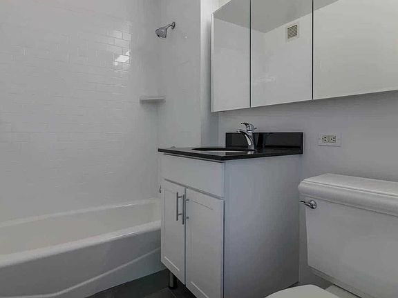 4th image of 101 W End Ave APT 4K