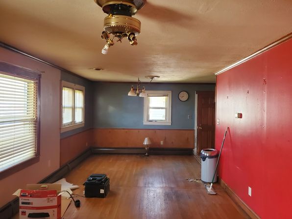 101 Anderson St, Oak Hill, WV 25901