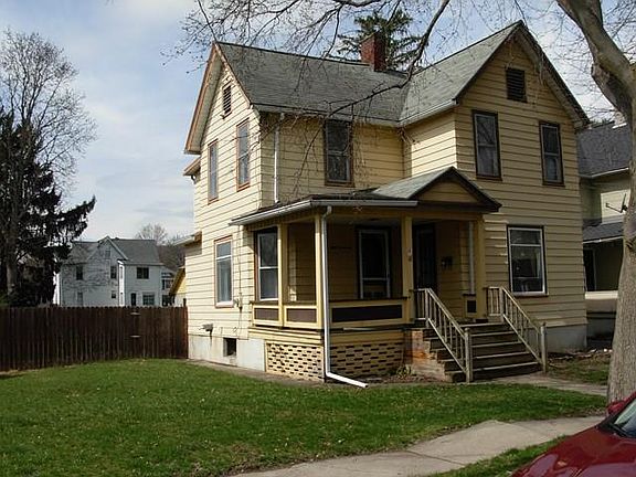 5th image of 807 Johnson St