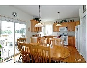4th image of 10230 Cindy Jo Ave