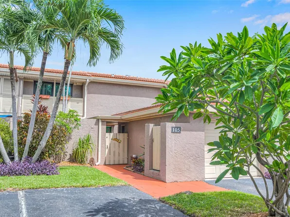 105 Bonnie Brae Way #105, Hollywood, FL 33021