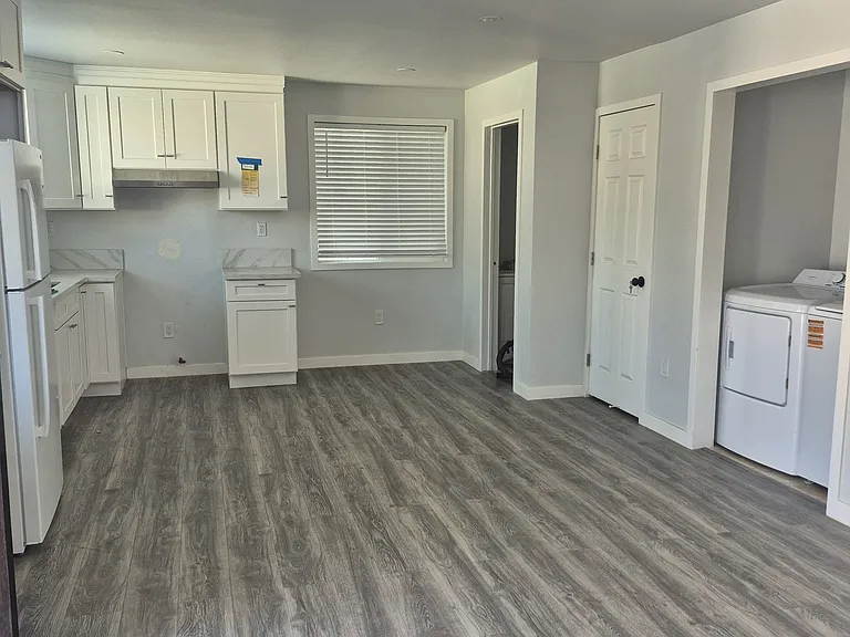 13112 Vultee Ave #B — Photo 1