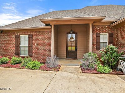 100 Cascable Dr, Canton, MS, 39046
