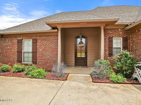 100 Cascable Dr, Canton, MS 39046