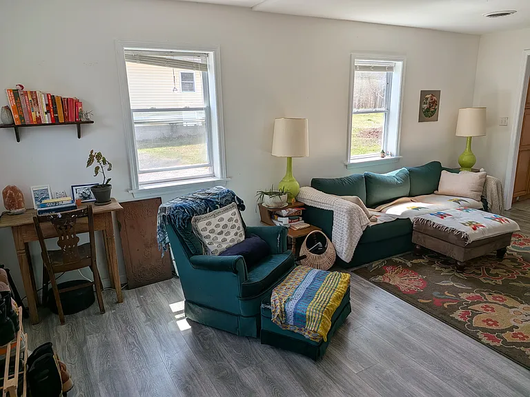 70 Webster Locks Rd — Photo 2
