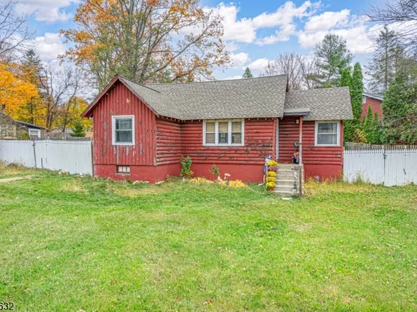 91 Breakneck Rd, Vernon Twp., NJ 07422