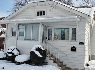 14215 S Green Bay Ave, Chicago, IL 60633