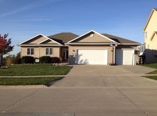 2416 Twin Eagles Dr, Granger, IA 50109