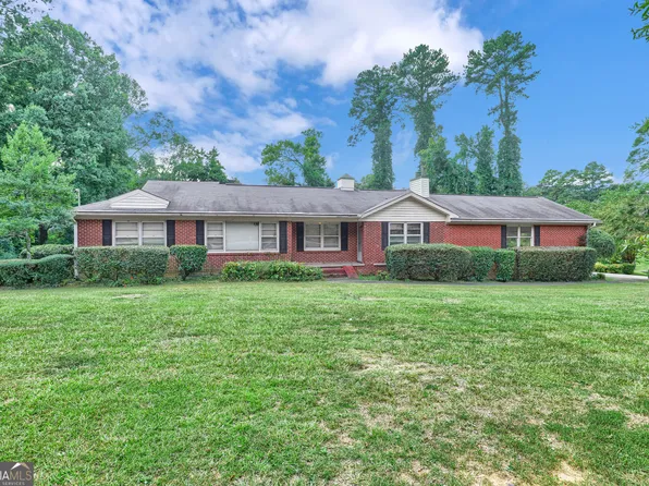 190 Forrest Ave, Fayetteville, GA 30214