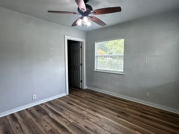 652 N San Felipe Ave, San Antonio, TX