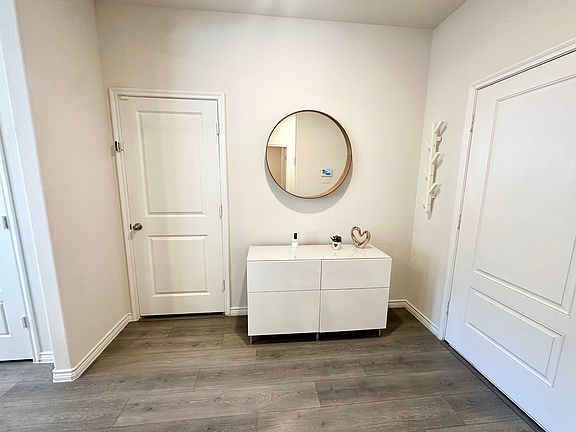 4th image of 1650 Ratama Dr