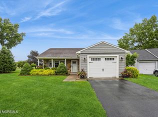 3 Esher Ct, Manchester, NJ 08759