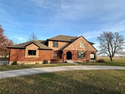 12470 Lipper Ave, Higginsville, MO, 64037