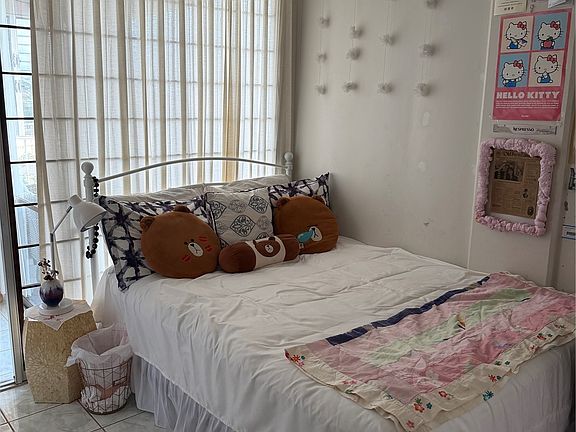 4th image of 1617 Keeaumoku St APT 808