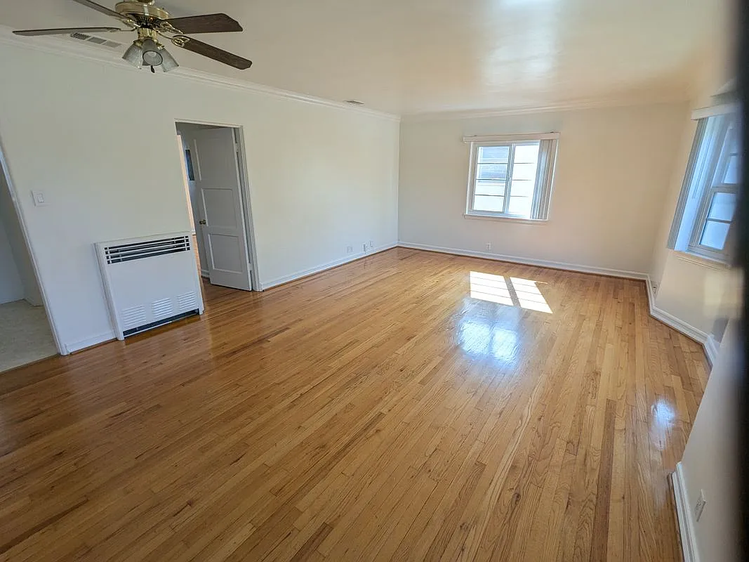 1 bed, 1.0 bath, 700 sqft, $2,150 — Photo 3