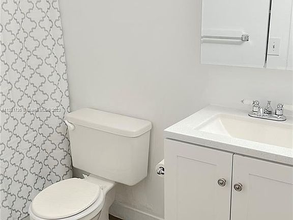 4th image of 10836 N Kendall Dr APT V10