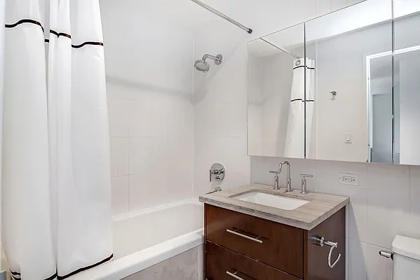 Rented by Compass | media 35