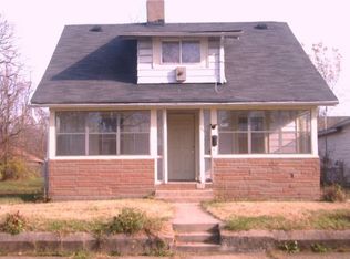 3053 Station St, Indianapolis, IN 46218
