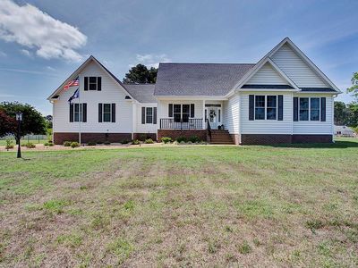 7396 Leigh Dr, Hayes, VA, 23072